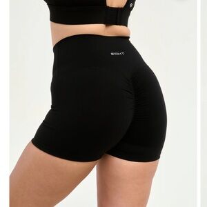 ECHT FORCE SCRUNCH SHORTS